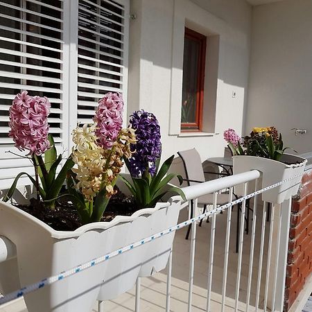 Apartment Vice Mali Split Exterior photo